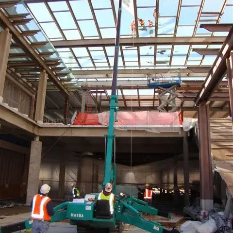 MC405C-Construction-US-Skylight-Placement-With-Jib