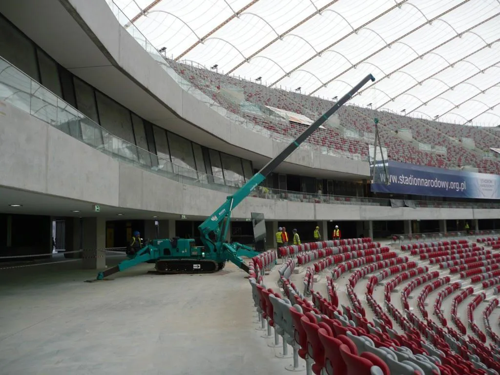 MC405C-Stadium-Poland